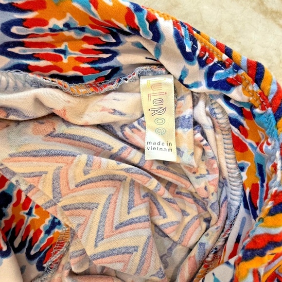 LuLaRoe Multi-Colored Printed Leggings; Stretch; Size S/M - Picture 5 of 5
